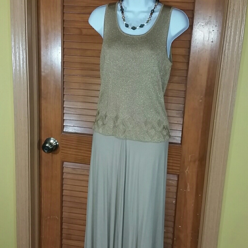 Skirt - Picture 4 of 4